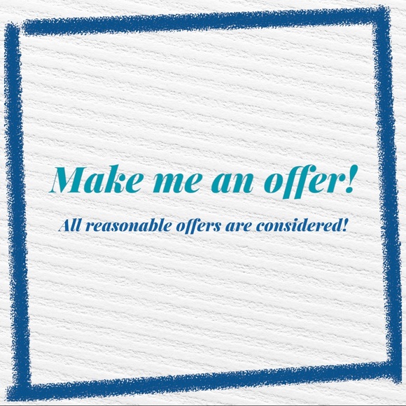 Welcome to my closet! - Picture 1 of 1